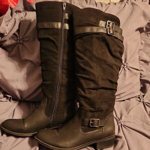 Arizona Black Low Heeled Boots with Decorative Buckles